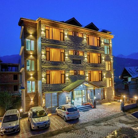 Готель Swastik Grand Manali Екстер'єр фото
