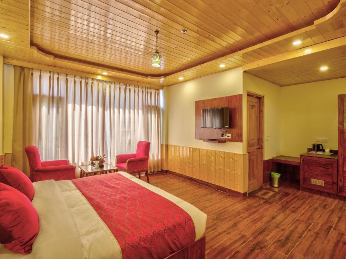 Готель Swastik Grand Manali Екстер'єр фото
