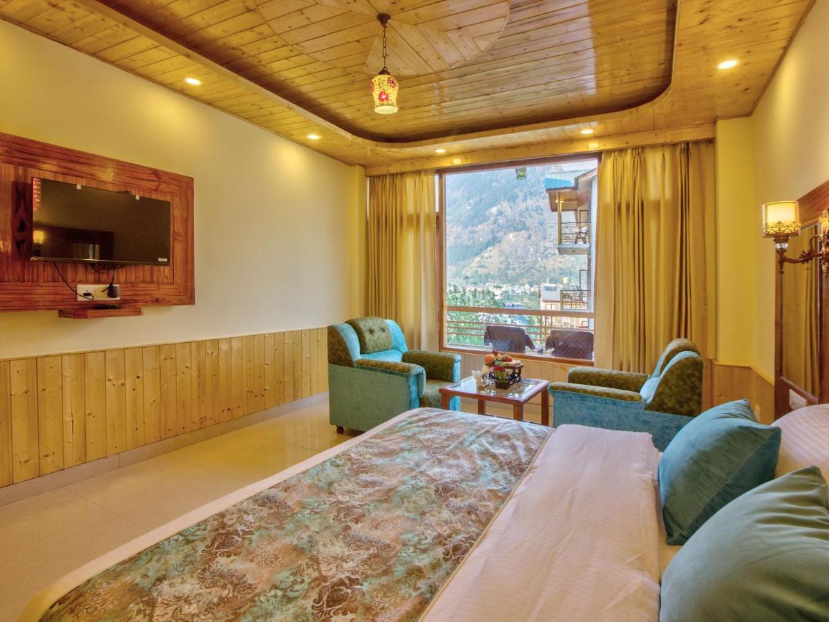 Готель Swastik Grand Manali Екстер'єр фото
