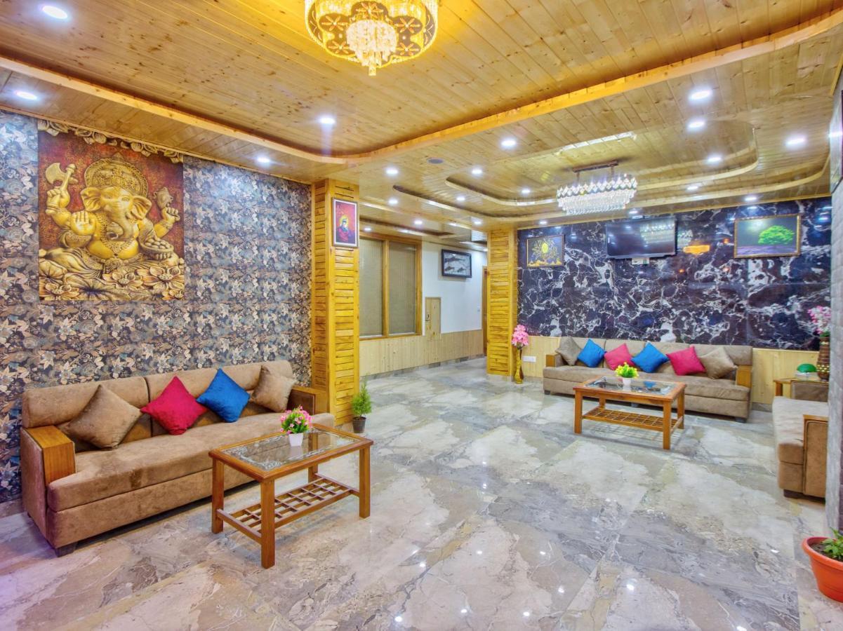 Готель Swastik Grand Manali Екстер'єр фото