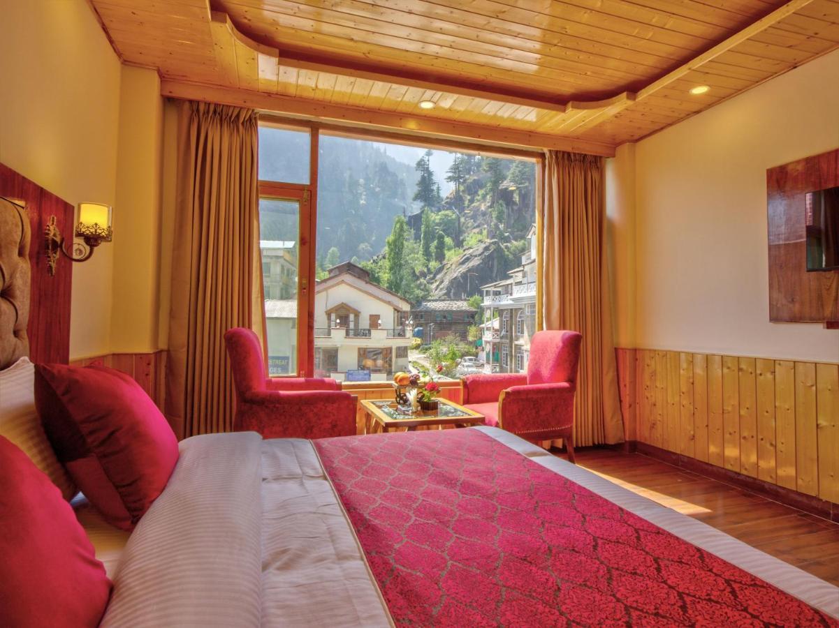 Готель Swastik Grand Manali Екстер'єр фото