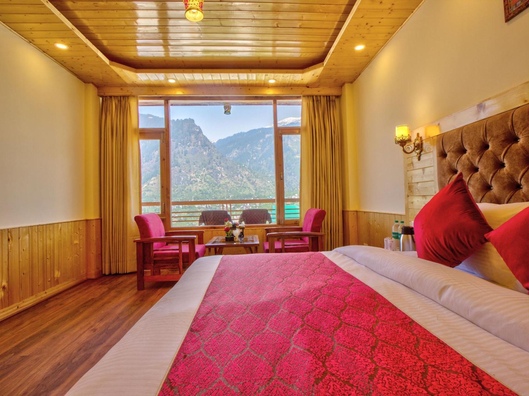 Готель Swastik Grand Manali Екстер'єр фото